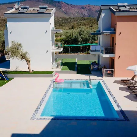 Sotiris Luxury Vila