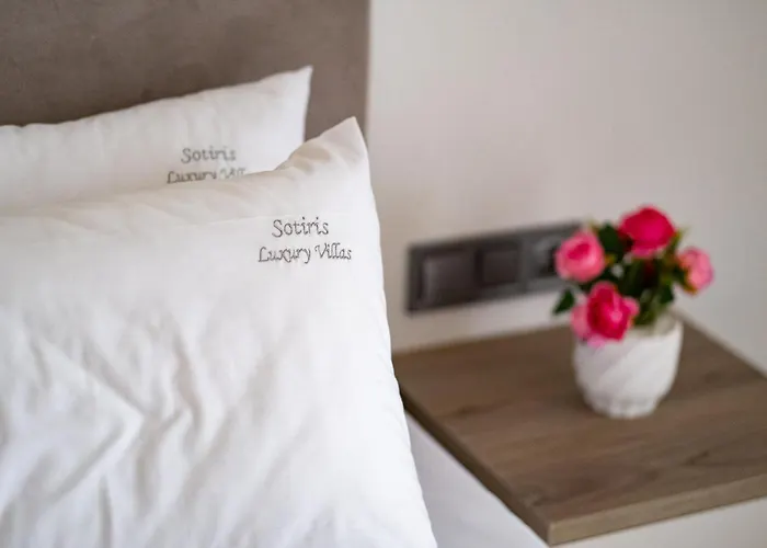 Sotiris Luxury וילה לימנריה