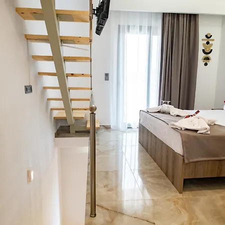 Sotiris Luxury * Λιμενάρια