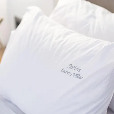 Sotiris Luxury * Λιμενάρια